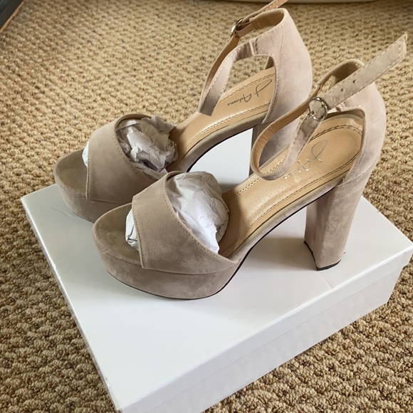 J Adams Suede Platform Heels - 7.5 - Picture 4 of 9